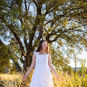 Meet your Posher, Ana